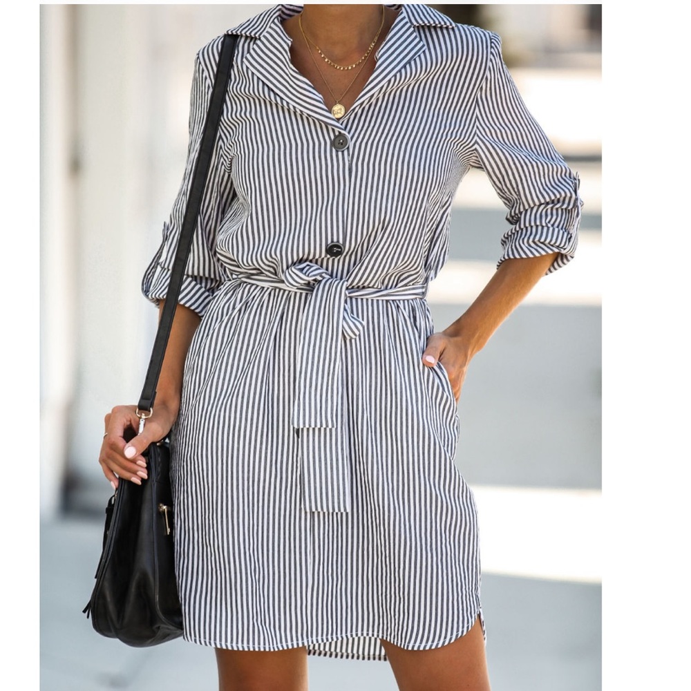 Striped pocketed 3/4 sleeves mini dress